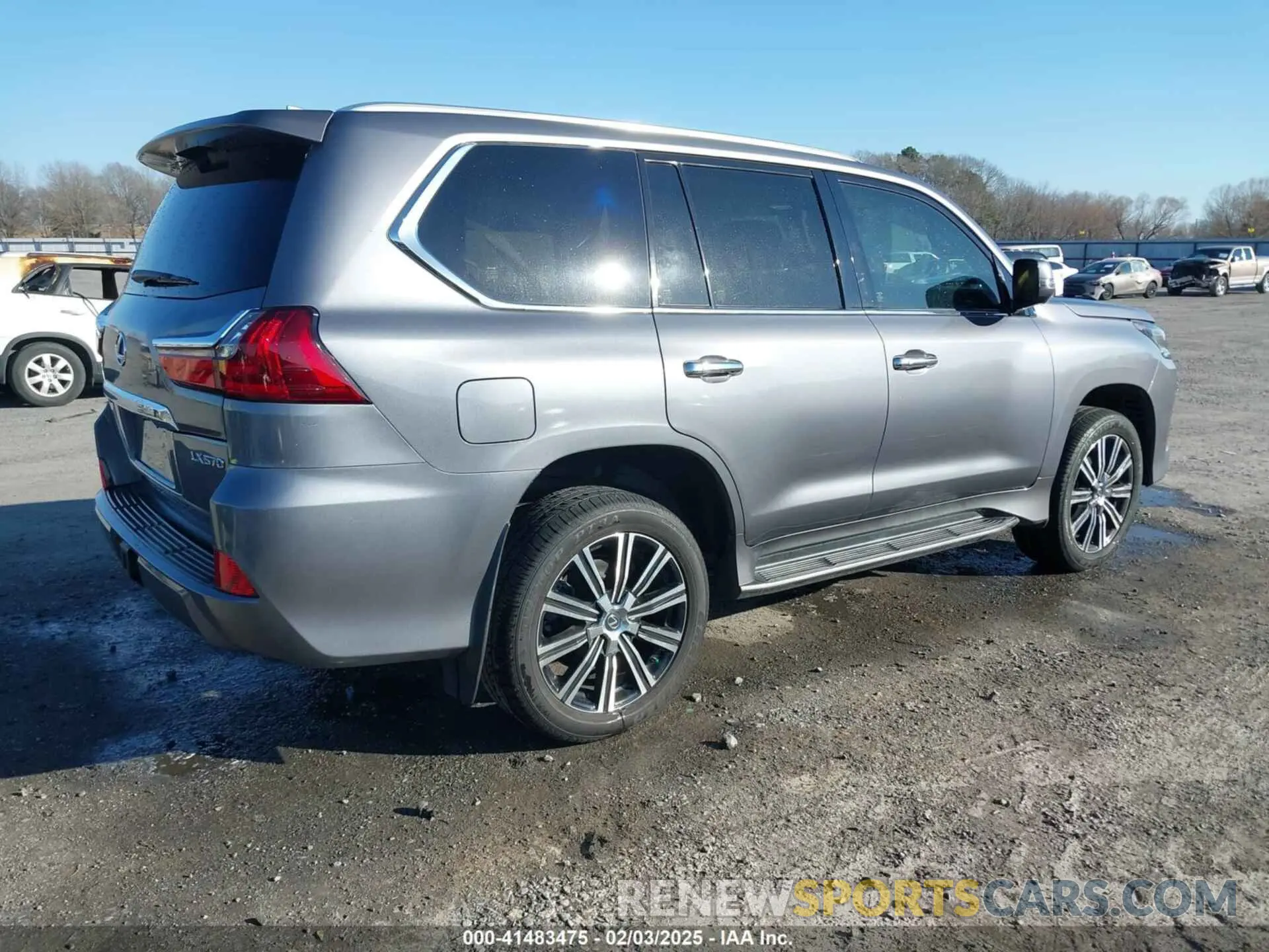 4 fotografías del automóvil dañado JTJHY7AX2K4285065 LEXUS LX 570 2019