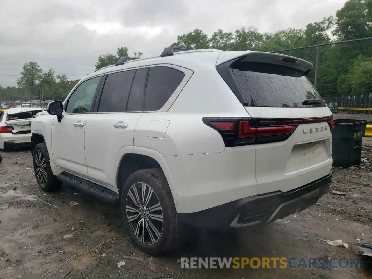 3 fotografías del automóvil dañado JTJGB7CXXN4003236 LEXUS LX 600 BAS 2022