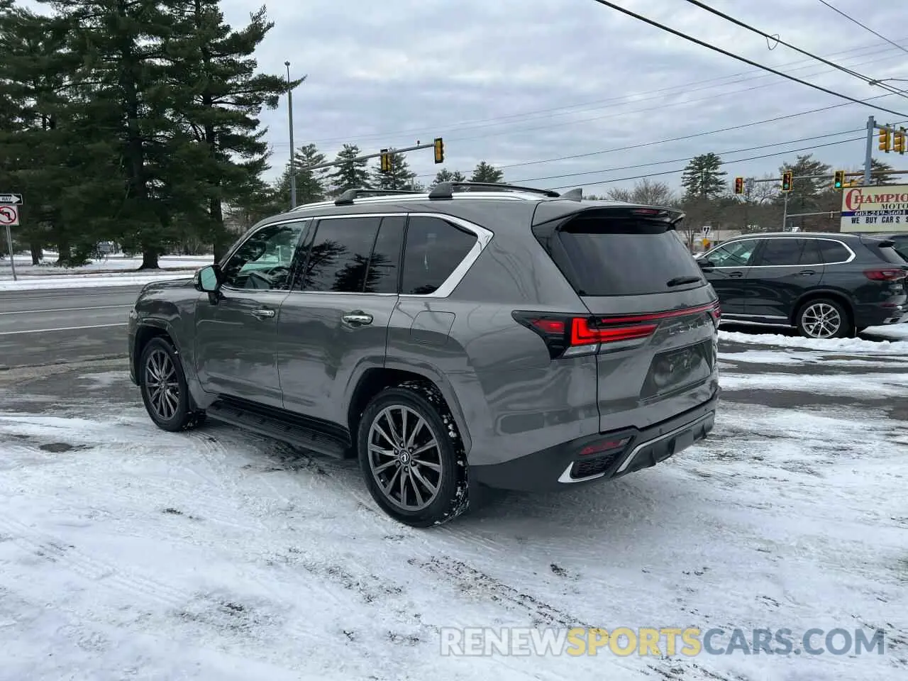 3 fotografías del automóvil dañado JTJMB7CXXN4001179 LEXUS LX 600 BAS 2022