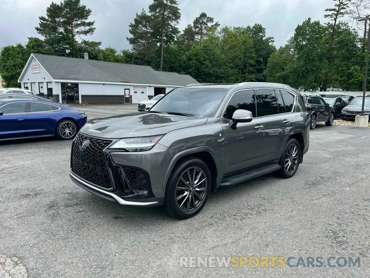 2 fotografías del automóvil dañado JTJMB7CX4P4023035 LEXUS LX 600 BAS 2023