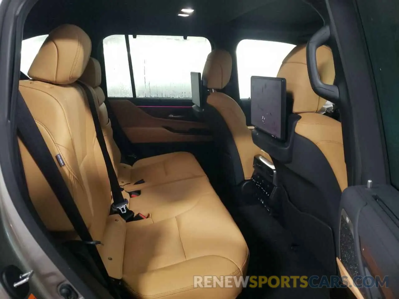 10 fotografías del automóvil dañado JTJGB7CX1R4064240 LEXUS LX 600 BAS 2024