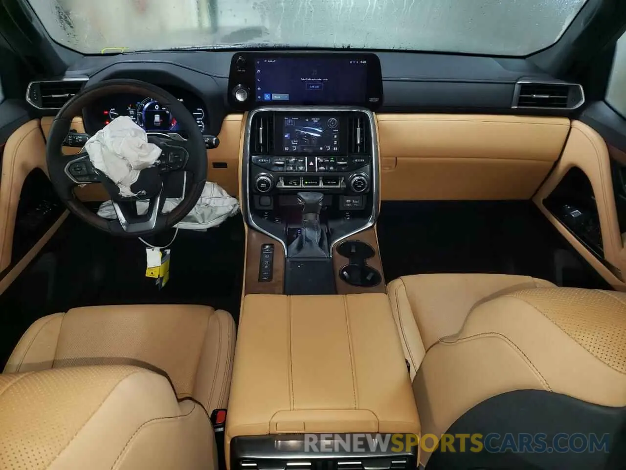 8 fotografías del automóvil dañado JTJGB7CX1R4064240 LEXUS LX 600 BAS 2024