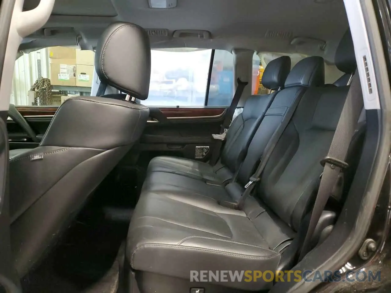 11 fotografías del automóvil dañado JTJHY7AX3K4290825 LEXUS LX570 2019
