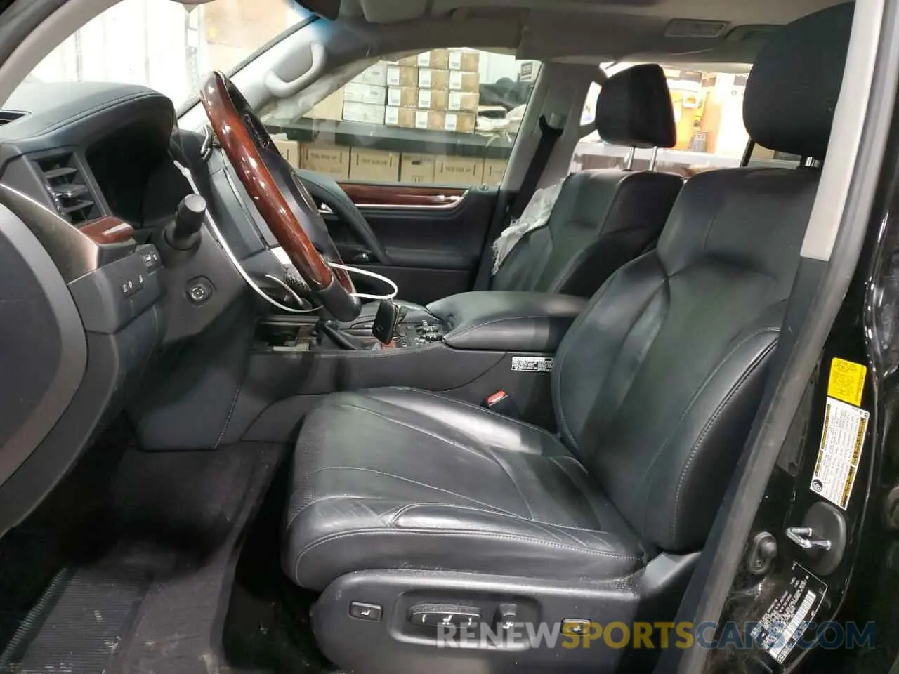7 fotografías del automóvil dañado JTJHY7AX3K4290825 LEXUS LX570 2019