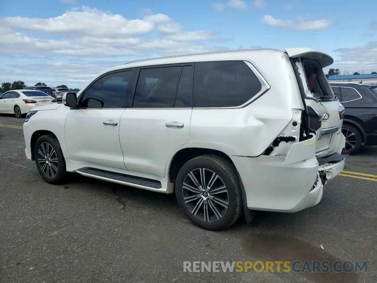 2 fotografías del automóvil dañado JTJHY7AXXK4297982 LEXUS LX570 2019