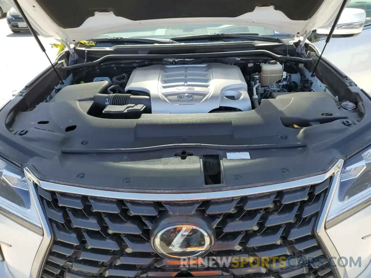 12 fotografías del automóvil dañado JTJDY7AX6M4344040 LEXUS LX570 2021