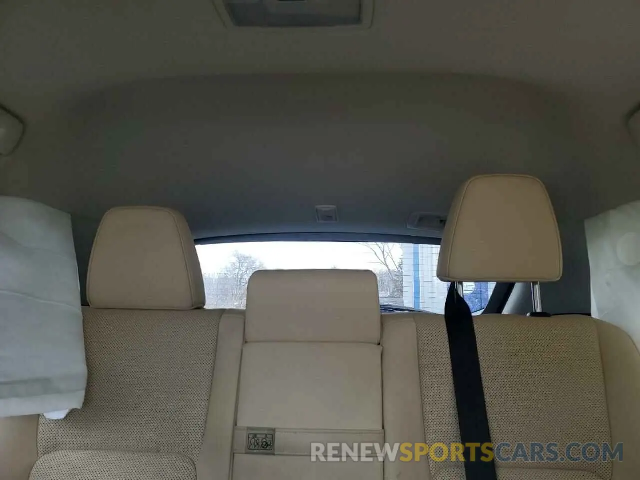 10 fotografías del automóvil dañado JTJBARBZ0K2195916 LEXUS NX 2019