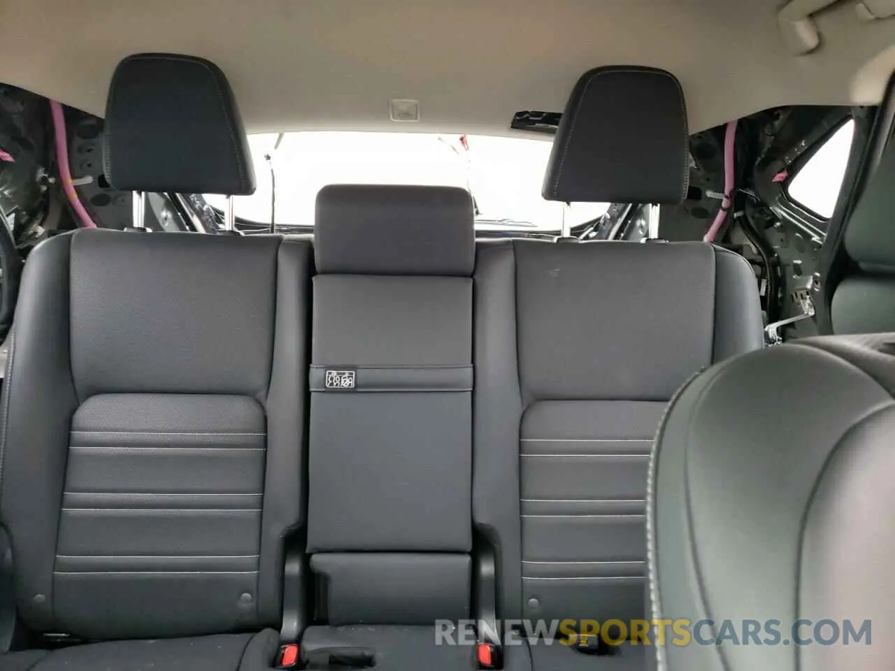 10 fotografías del automóvil dañado JTJBARBZ1K2183208 LEXUS NX 2019