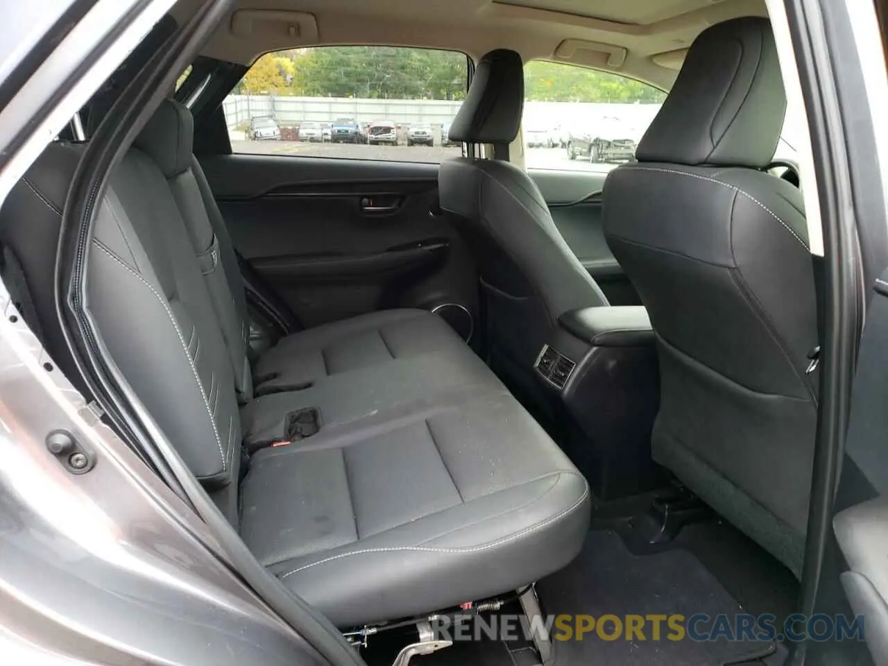 11 fotografías del automóvil dañado JTJBARBZ1K2183208 LEXUS NX 2019