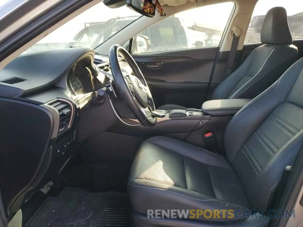 7 fotografías del automóvil dañado JTJBARBZ1K2192099 LEXUS NX 2019