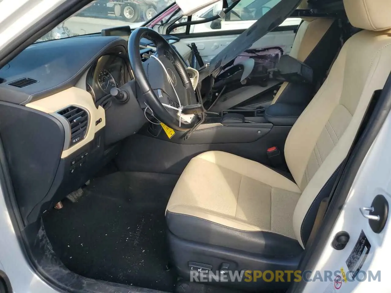 7 fotografías del automóvil dañado JTJBARBZ1K2216904 LEXUS NX 2019