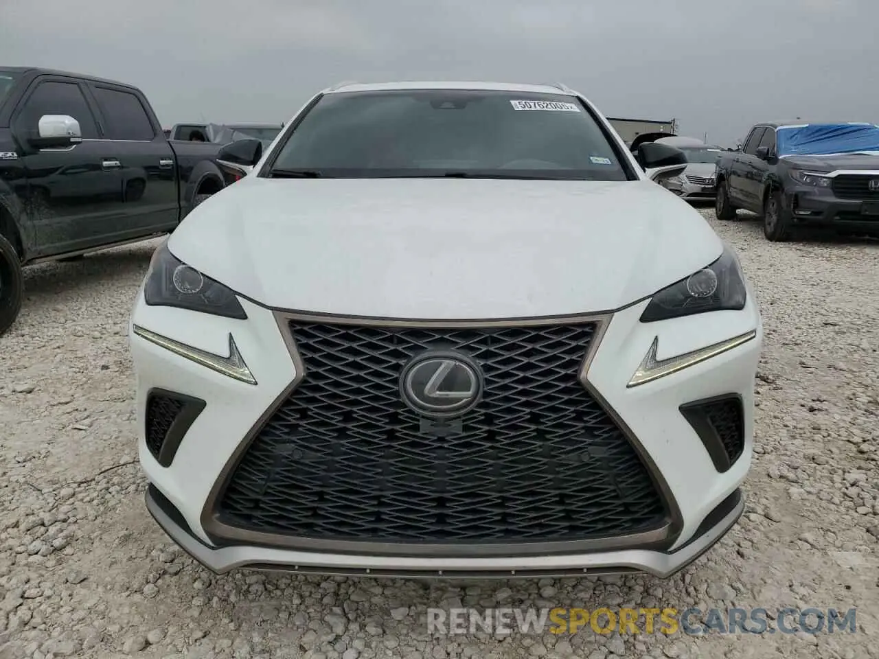 5 fotografías del automóvil dañado JTJBARBZ4K2186166 LEXUS NX 2019