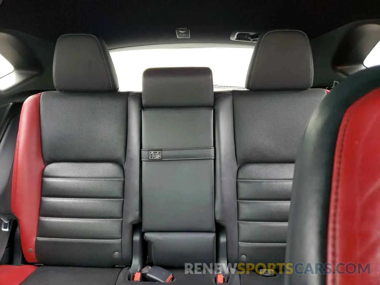 10 fotografías del automóvil dañado JTJBARBZ5K2192588 LEXUS NX 2019