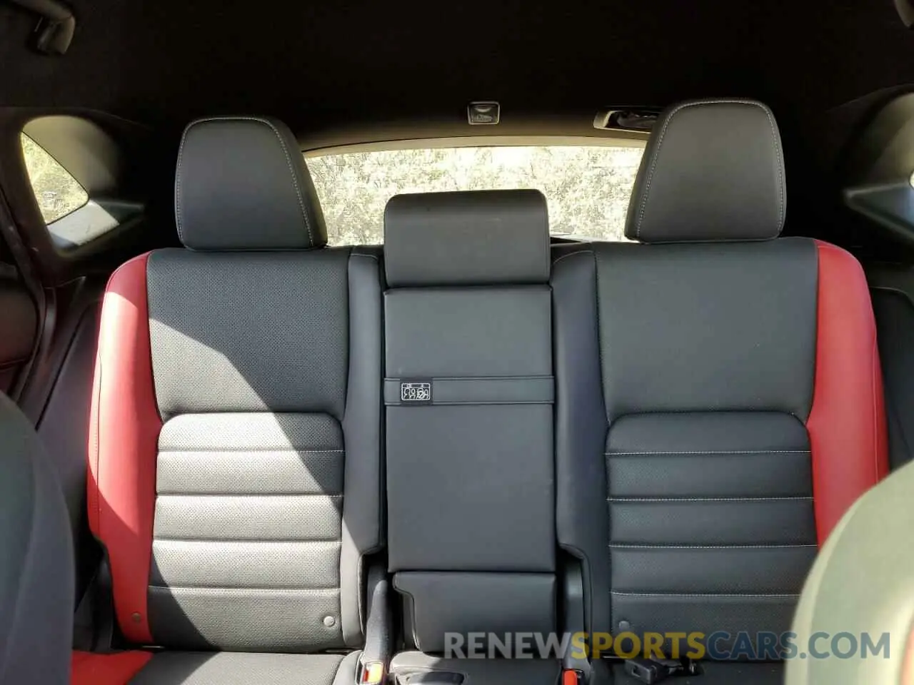 10 fotografías del automóvil dañado JTJBARBZ5K2204187 LEXUS NX 2019