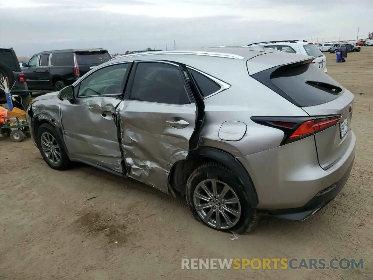 2 fotografías del automóvil dañado JTJBARBZ5K2212984 LEXUS NX 2019