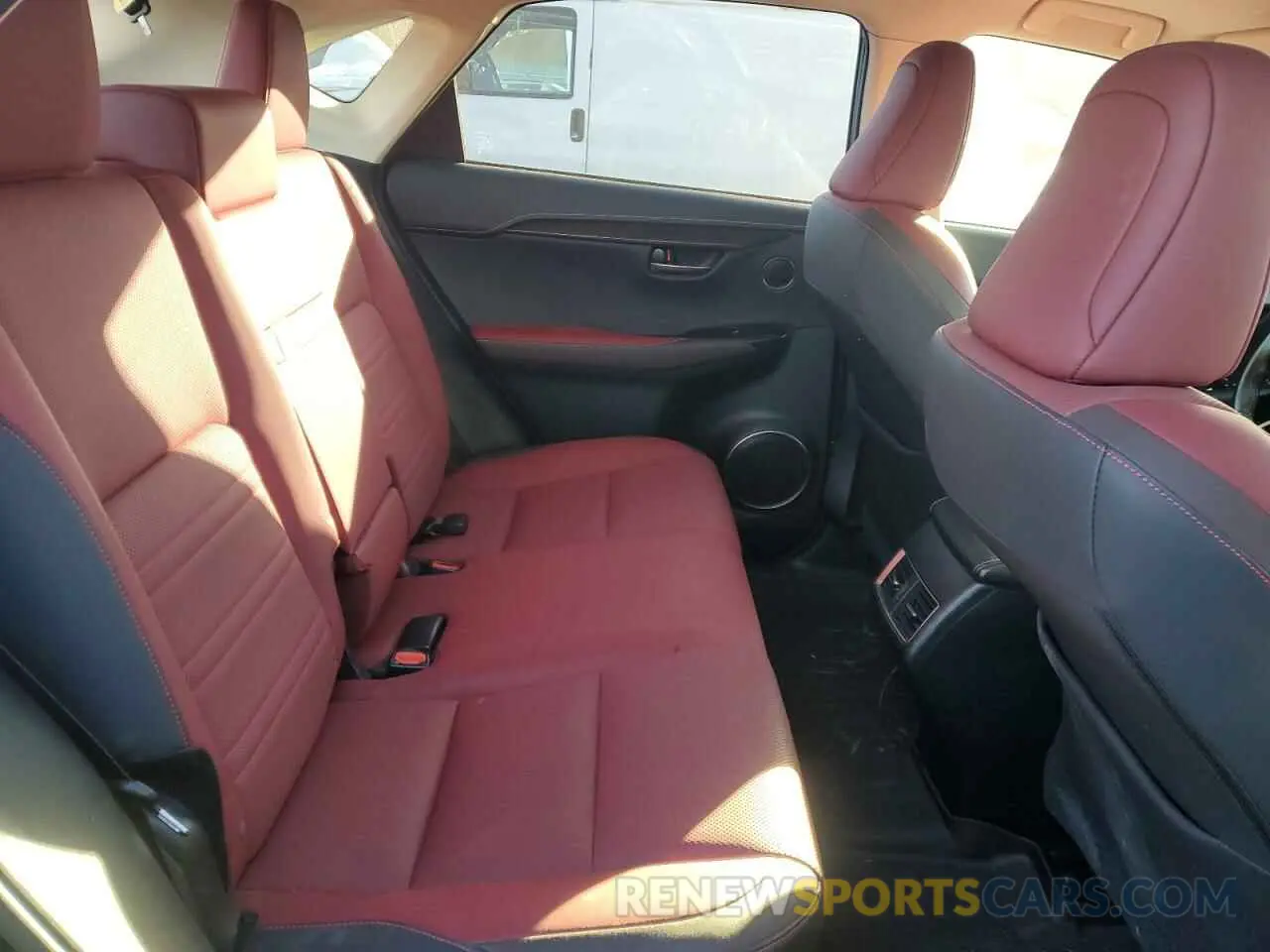 11 fotografías del automóvil dañado JTJBARBZ6K2197475 LEXUS NX 2019