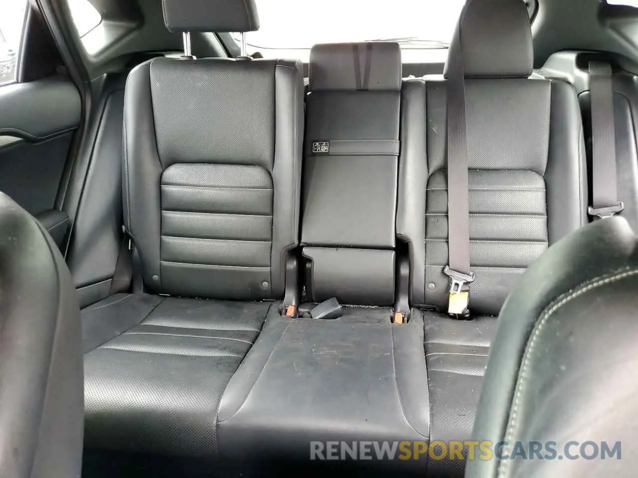 20 fotografías del automóvil dañado JTJBARBZ7K2194925 LEXUS NX 2019