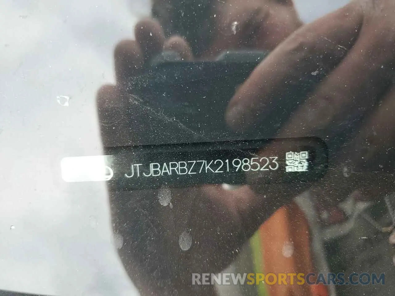 15 fotografías del automóvil dañado JTJBARBZ7K2198523 LEXUS NX 2019