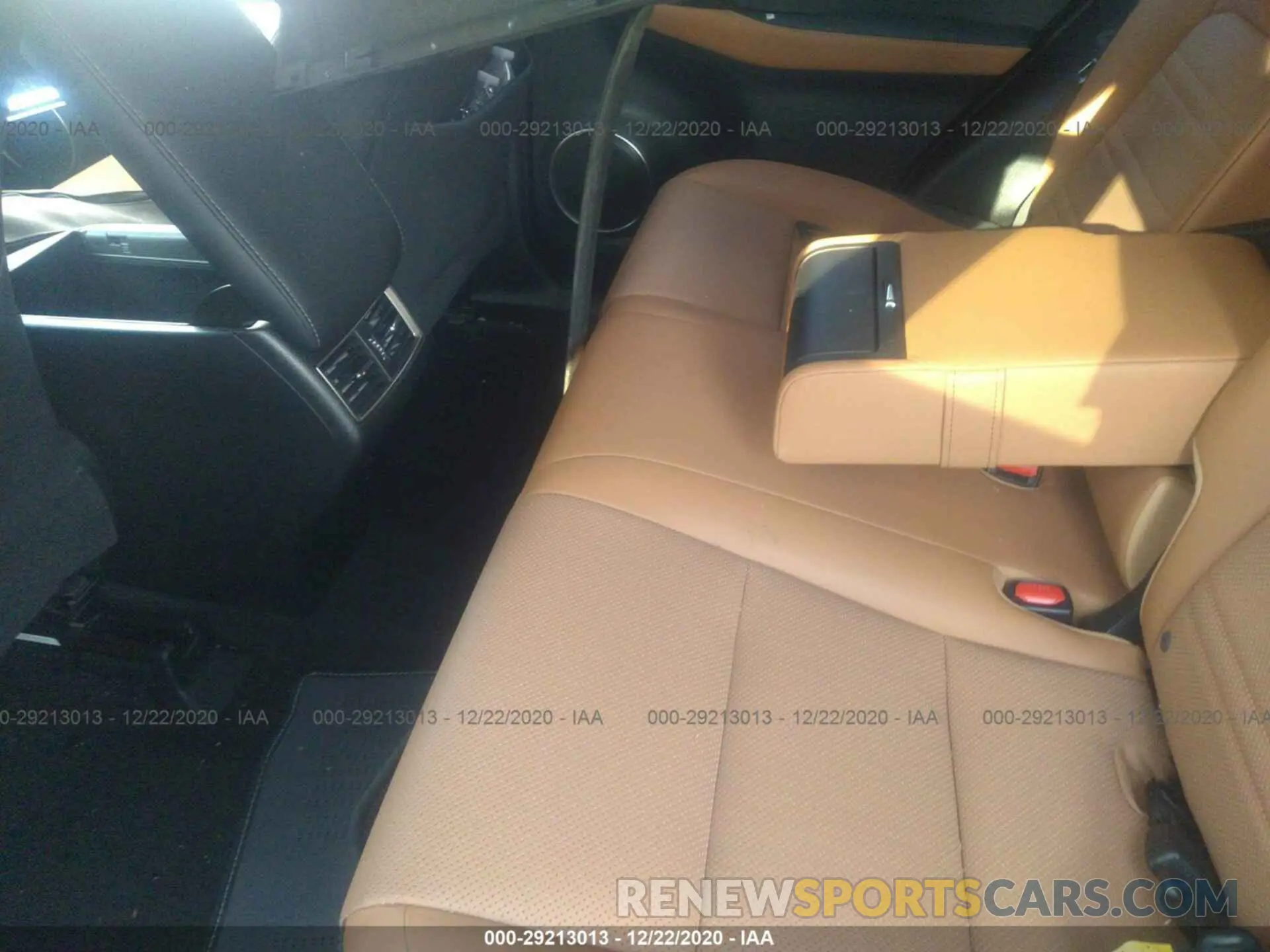 8 fotografías del automóvil dañado JTJBARBZ8K2192780 LEXUS NX 2019
