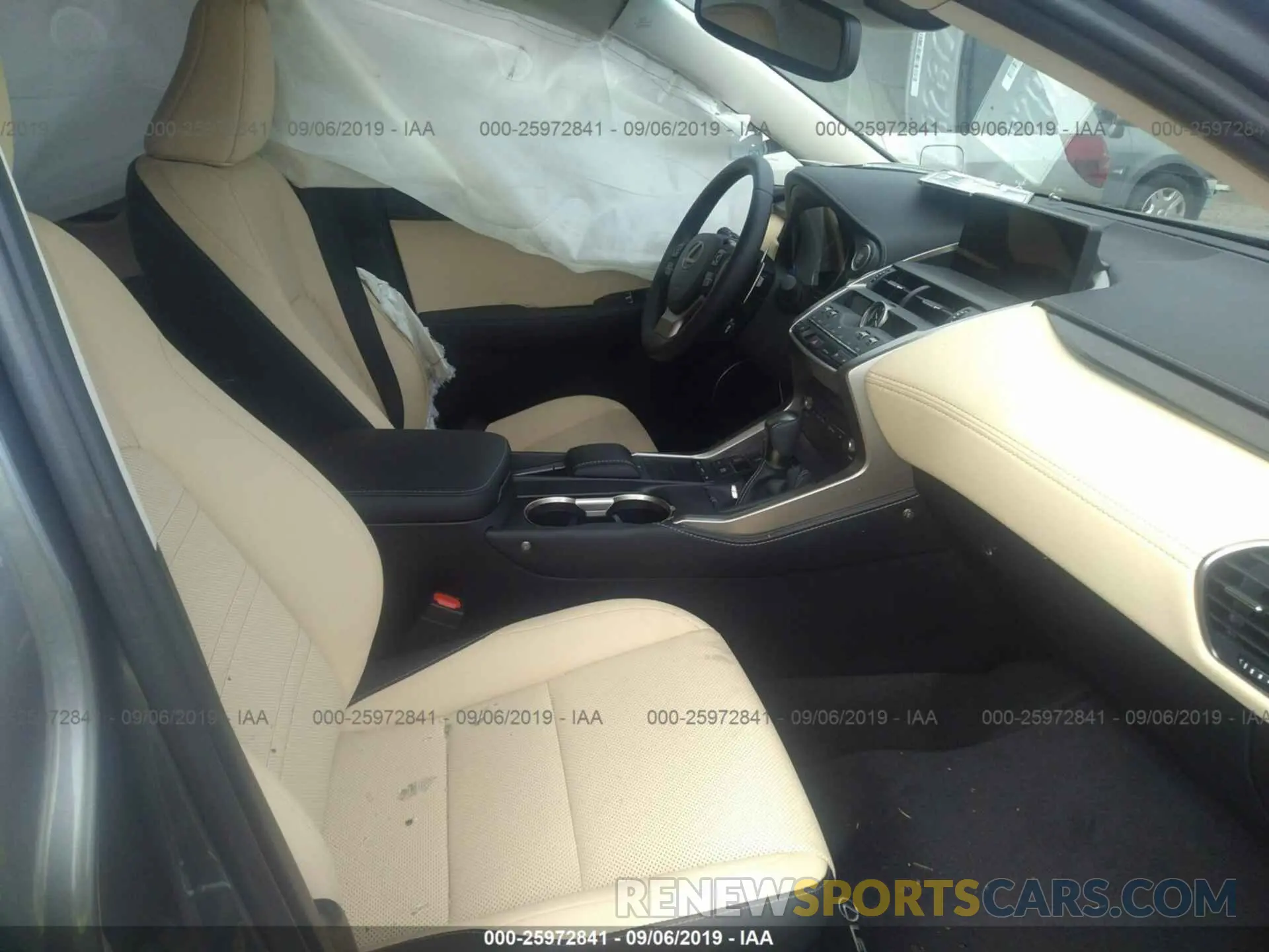 5 fotografías del automóvil dañado JTJBARBZ9K2191055 LEXUS NX 2019