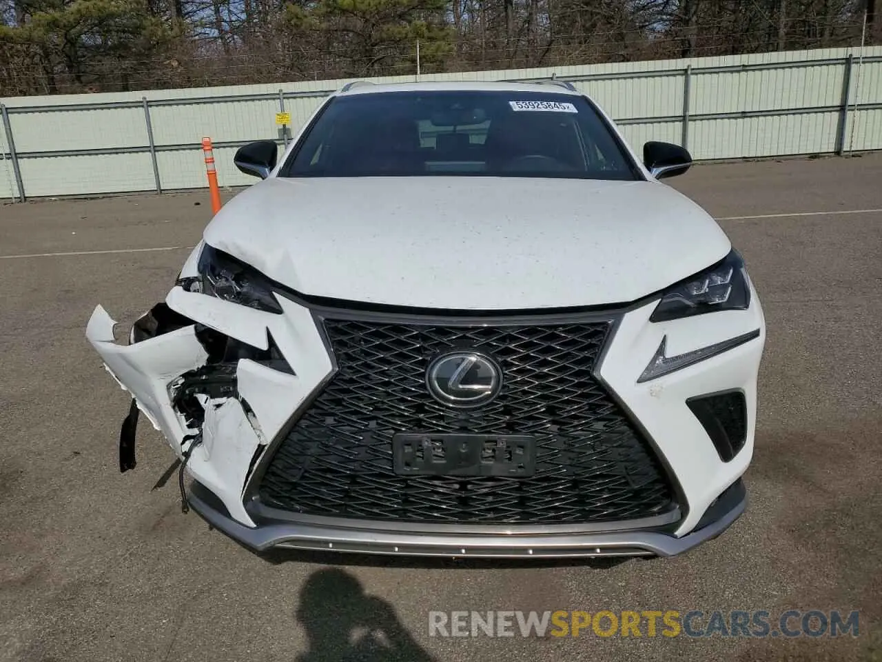 5 fotografías del automóvil dañado JTJBARBZ9K2201065 LEXUS NX 2019