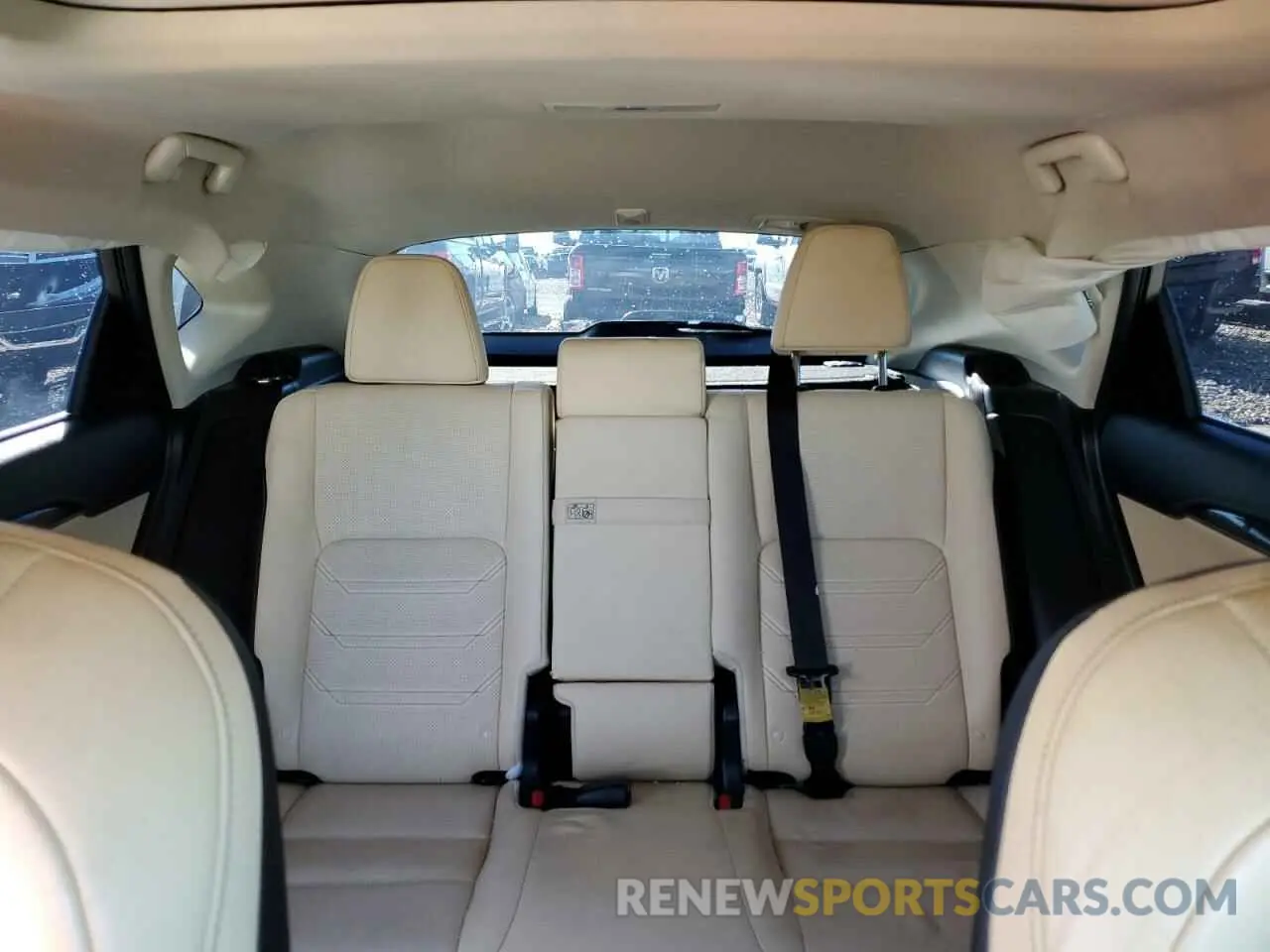 10 fotografías del automóvil dañado JTJBJRBZ7K2114913 LEXUS NX 2019