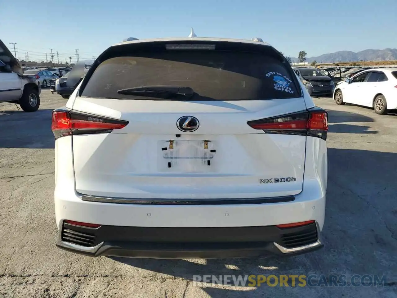 6 fotografías del automóvil dañado JTJBJRBZ9K2110586 LEXUS NX 2019