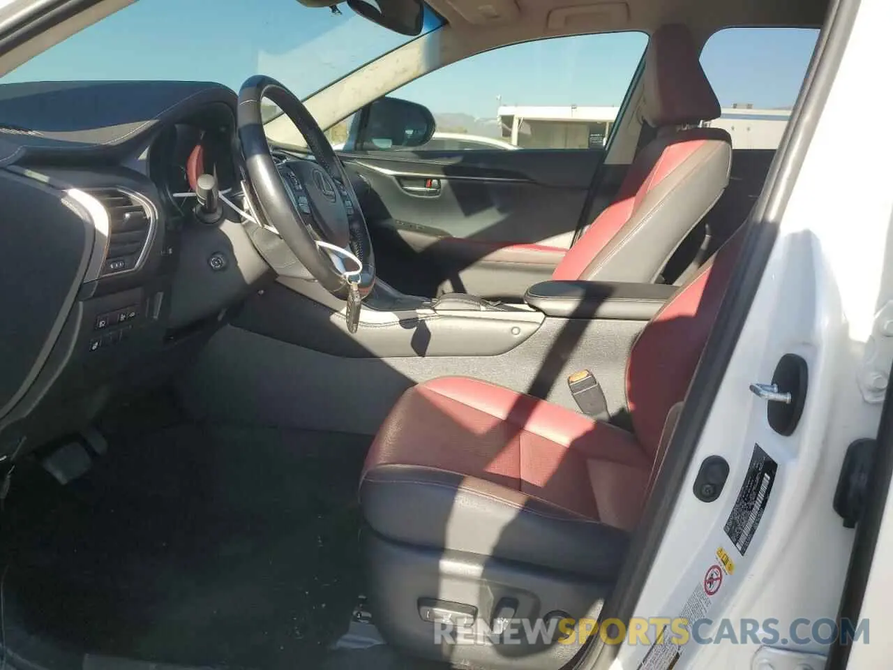 7 fotografías del automóvil dañado JTJBJRBZ9K2110586 LEXUS NX 2019