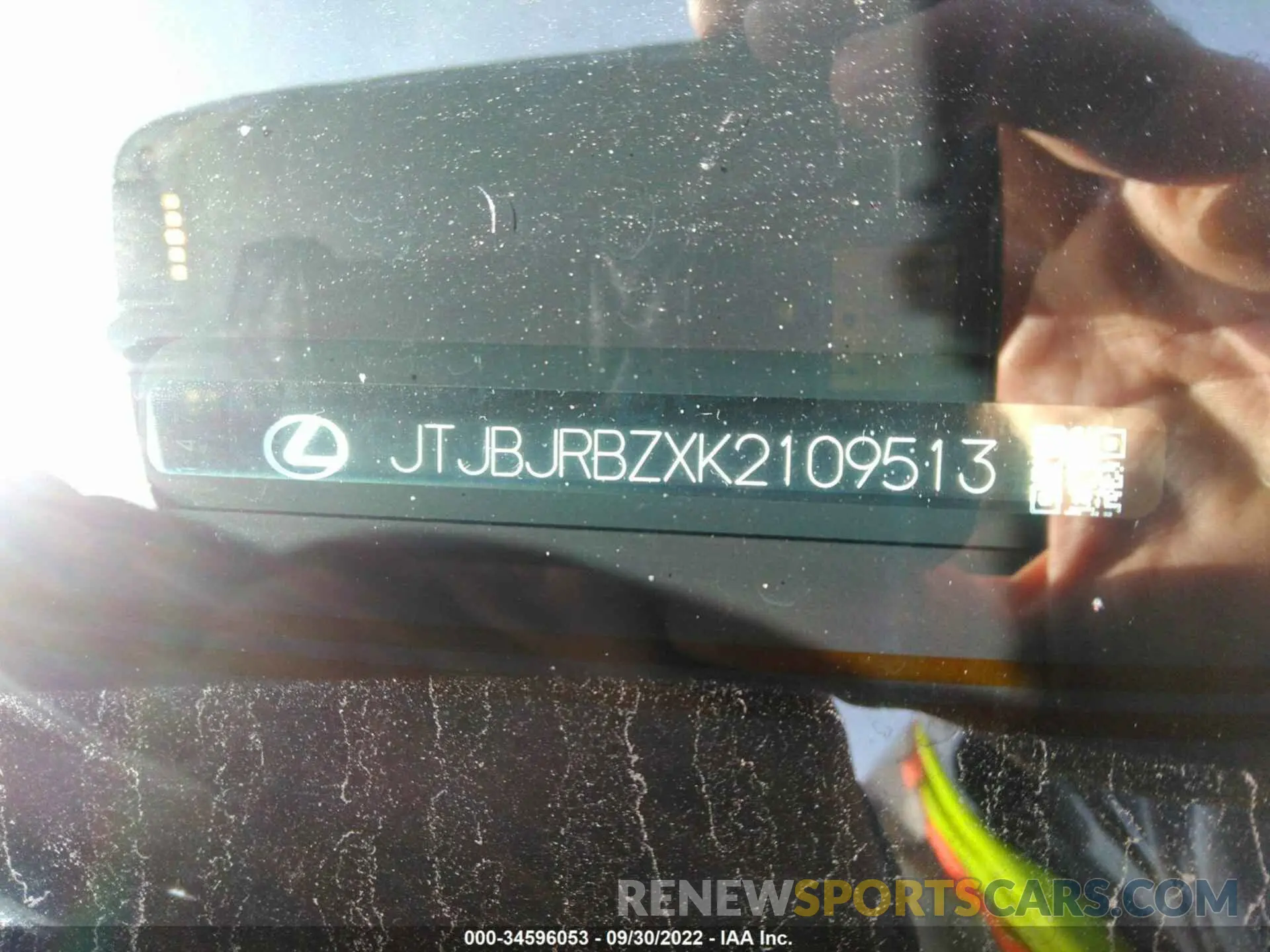 9 fotografías del automóvil dañado JTJBJRBZXK2109513 LEXUS NX 2019