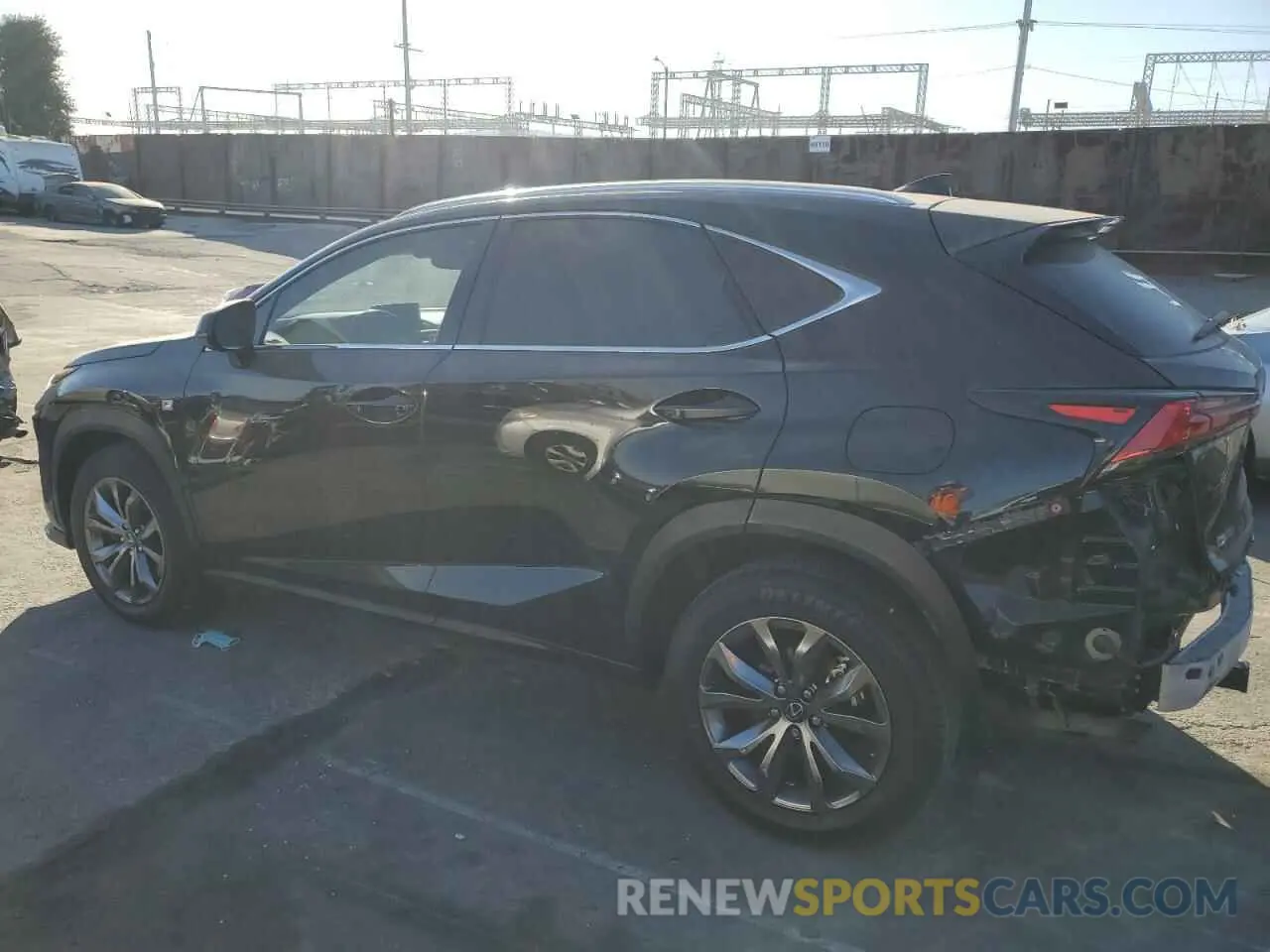 2 fotografías del automóvil dañado JTJYARBZ0K2131305 LEXUS NX 2019