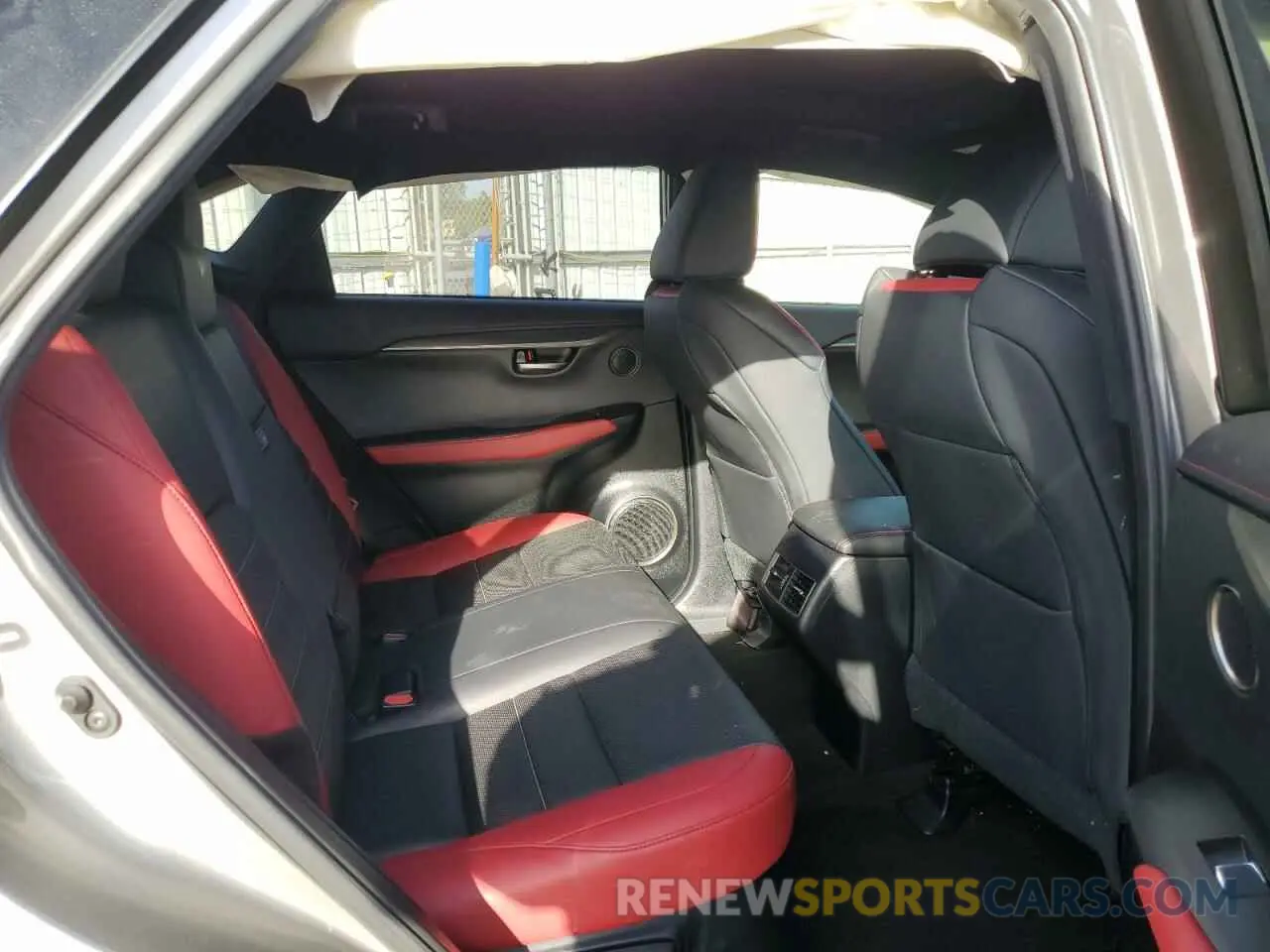 11 fotografías del automóvil dañado JTJYARBZ0K2138318 LEXUS NX 2019