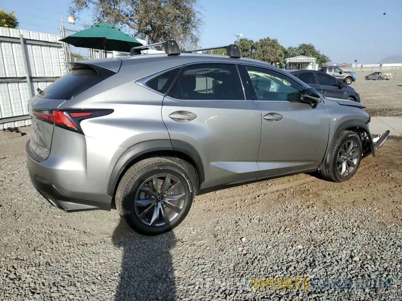3 fotografías del automóvil dañado JTJYARBZ0K2138318 LEXUS NX 2019