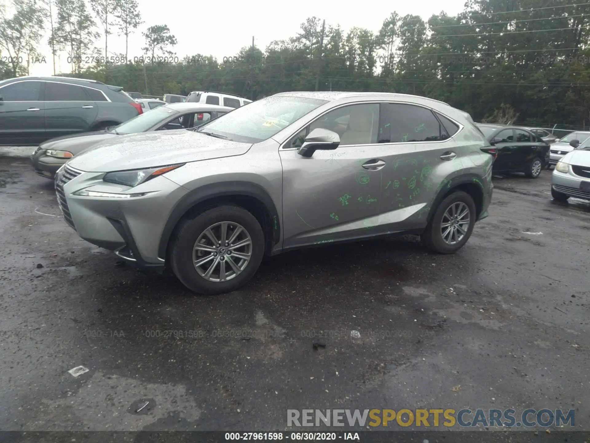 2 fotografías del automóvil dañado JTJYARBZ0K2142661 LEXUS NX 2019