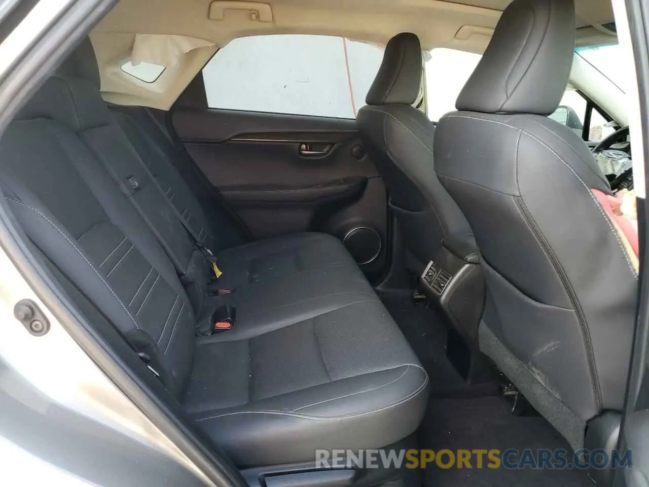 11 fotografías del automóvil dañado JTJYARBZ1K2117204 LEXUS NX 2019