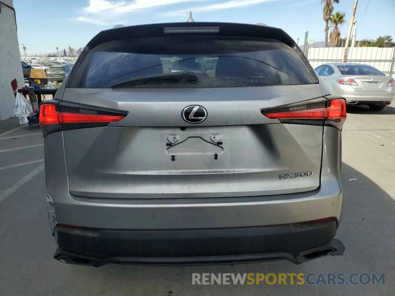 6 fotografías del automóvil dañado JTJYARBZ1K2117204 LEXUS NX 2019