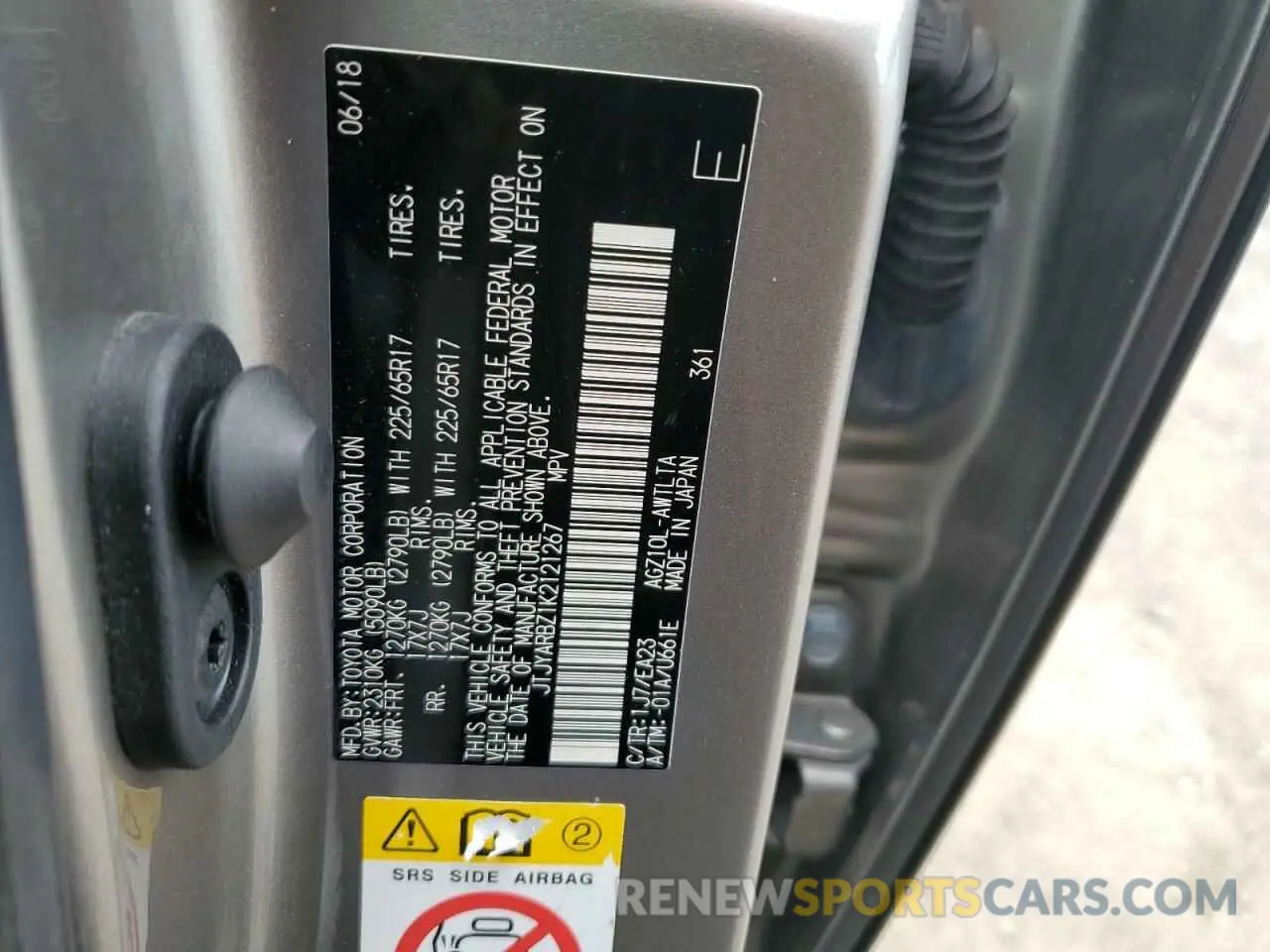 13 fotografías del automóvil dañado JTJYARBZ1K2121267 LEXUS NX 2019