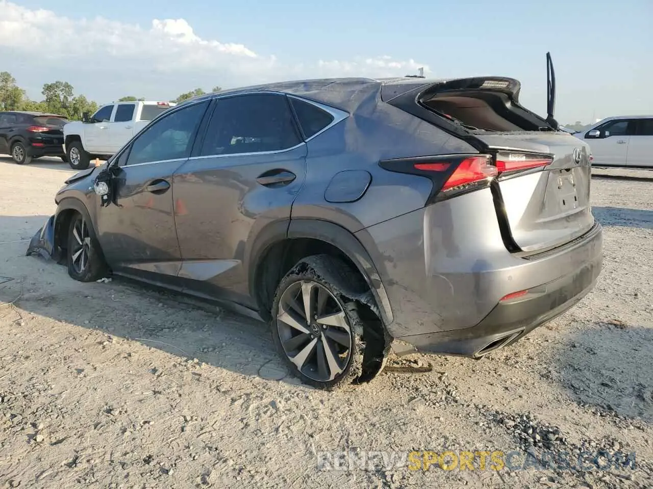 2 fotografías del automóvil dañado JTJYARBZ1K2128090 LEXUS NX 2019
