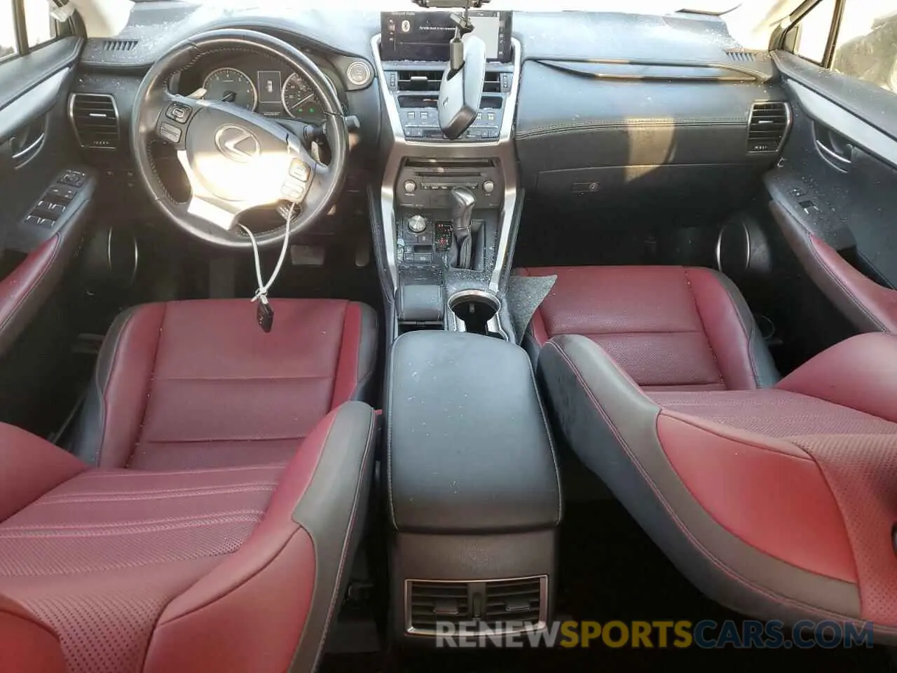 8 fotografías del automóvil dañado JTJYARBZ1K2128090 LEXUS NX 2019