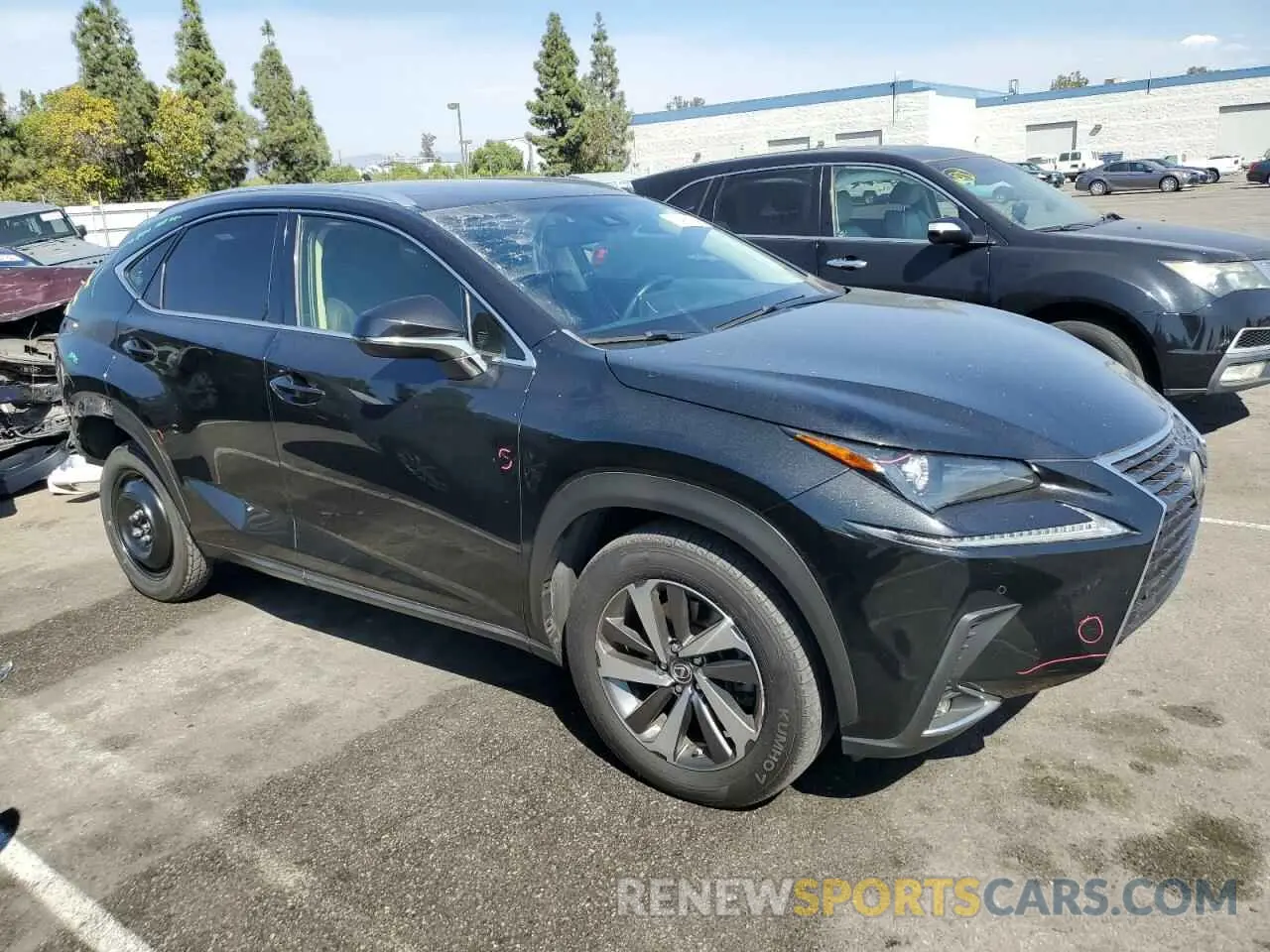 4 fotografías del automóvil dañado JTJYARBZ2K2122749 LEXUS NX 2019