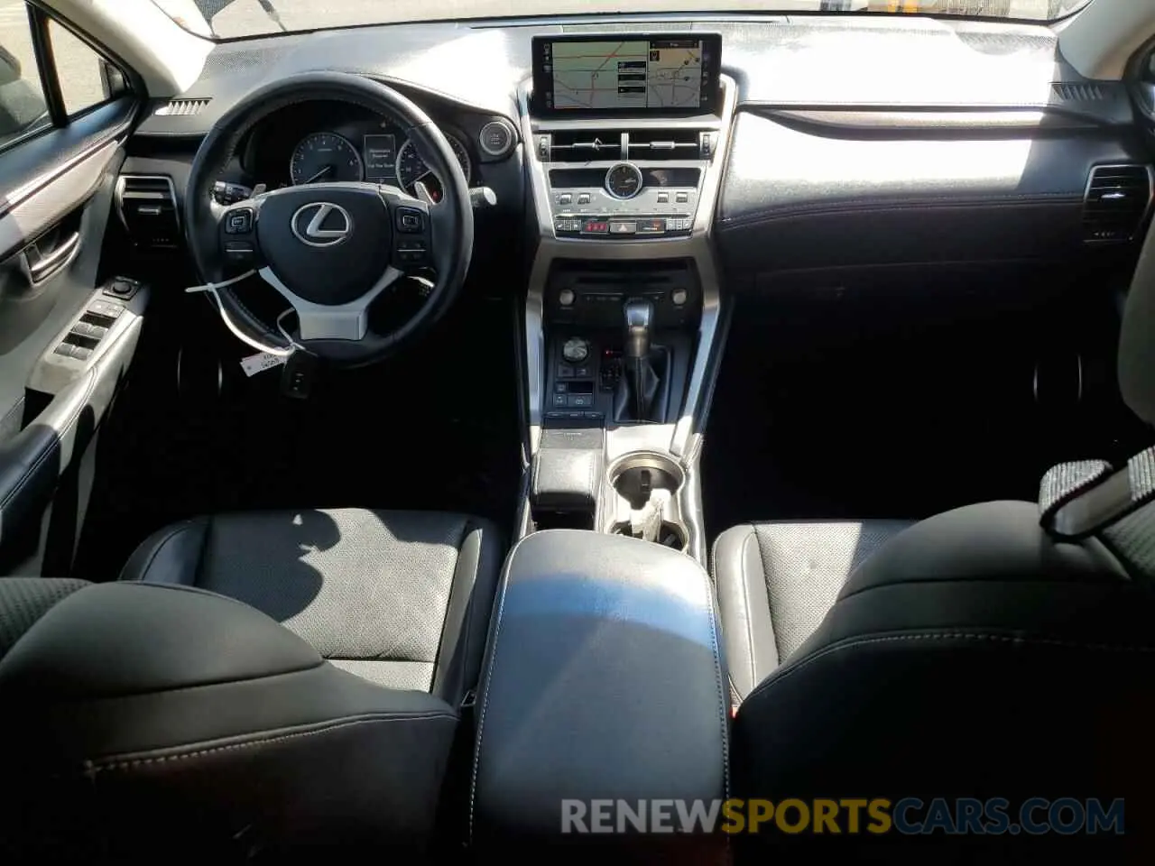 8 fotografías del automóvil dañado JTJYARBZ2K2122749 LEXUS NX 2019