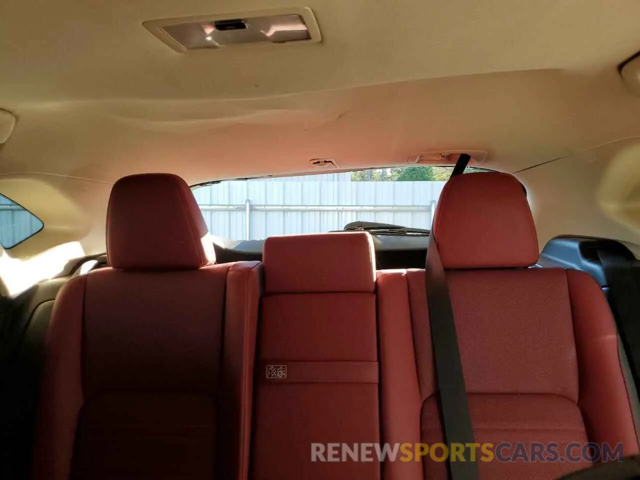 10 fotografías del automóvil dañado JTJYARBZ2K2156187 LEXUS NX 2019