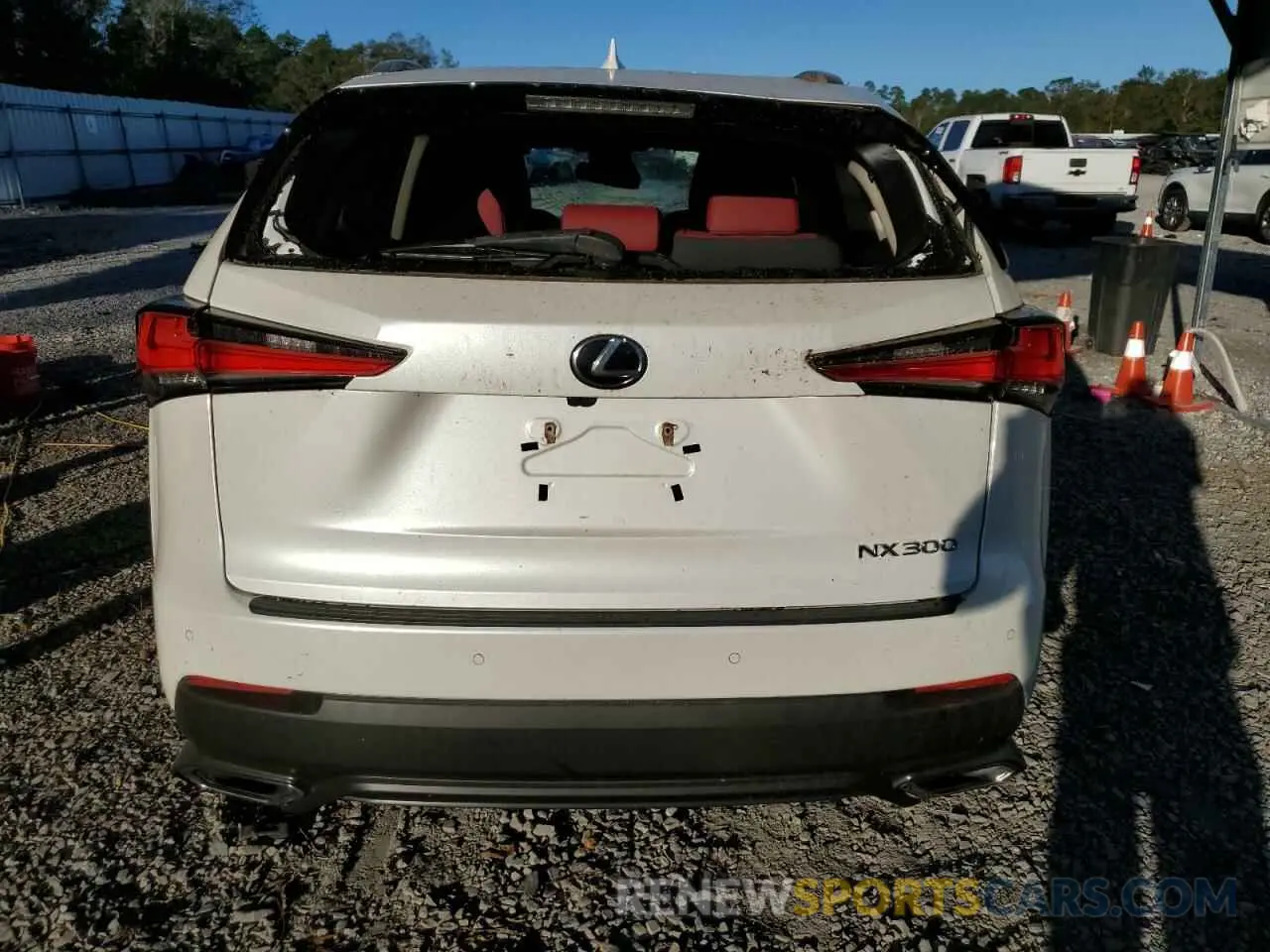 6 fotografías del automóvil dañado JTJYARBZ2K2156187 LEXUS NX 2019