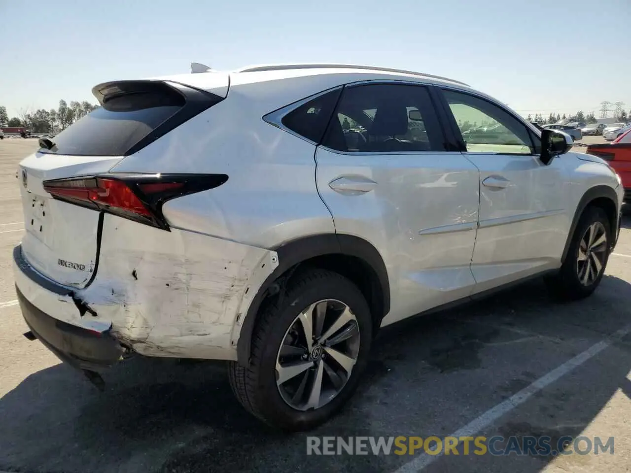 3 fotografías del automóvil dañado JTJYARBZ3K2138538 LEXUS NX 2019