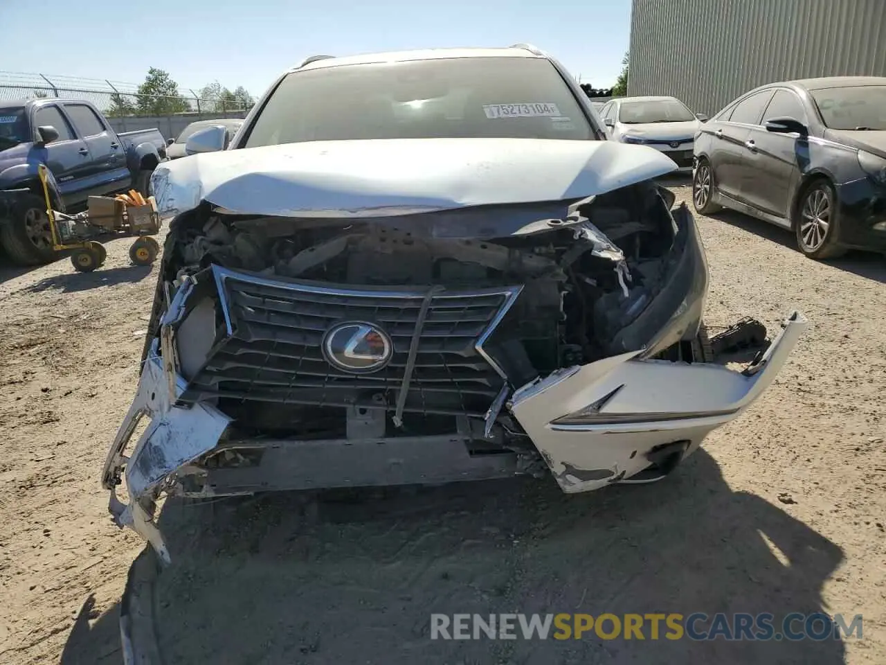 5 fotografías del automóvil dañado JTJYARBZ3K2144887 LEXUS NX 2019