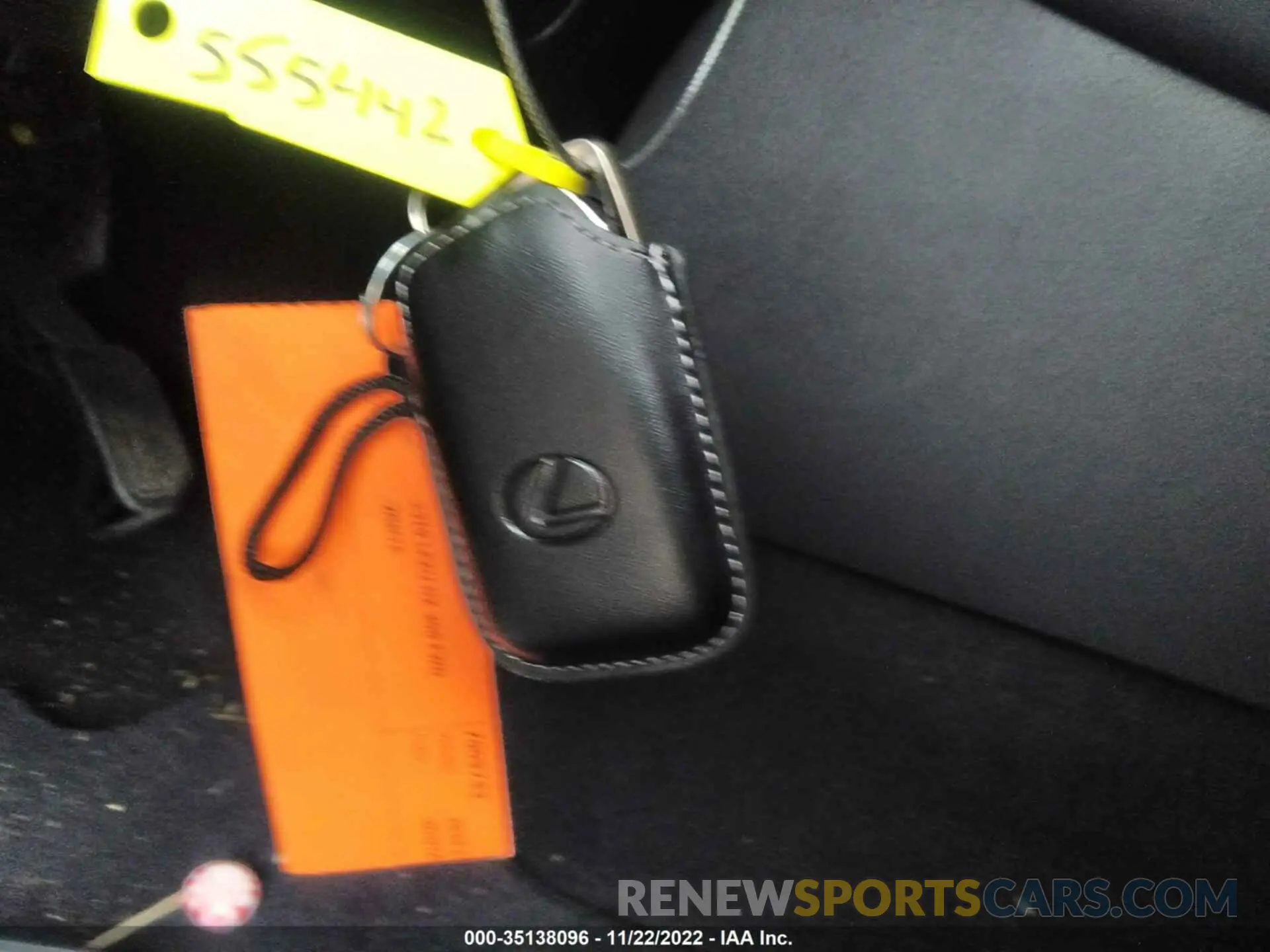 11 fotografías del automóvil dañado JTJYARBZ4K2132330 LEXUS NX 2019