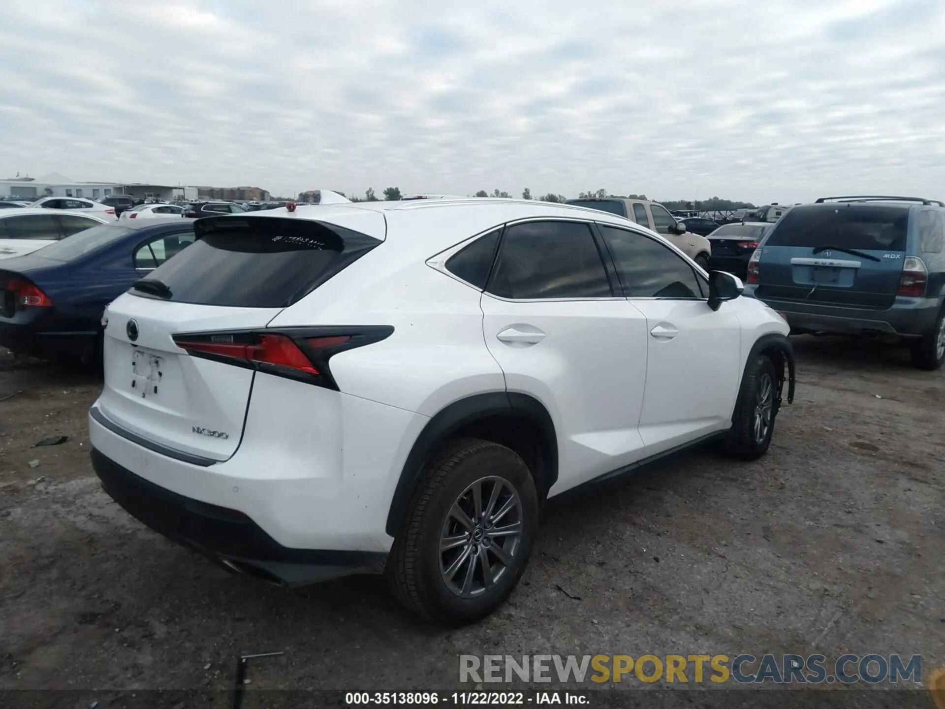 4 fotografías del automóvil dañado JTJYARBZ4K2132330 LEXUS NX 2019