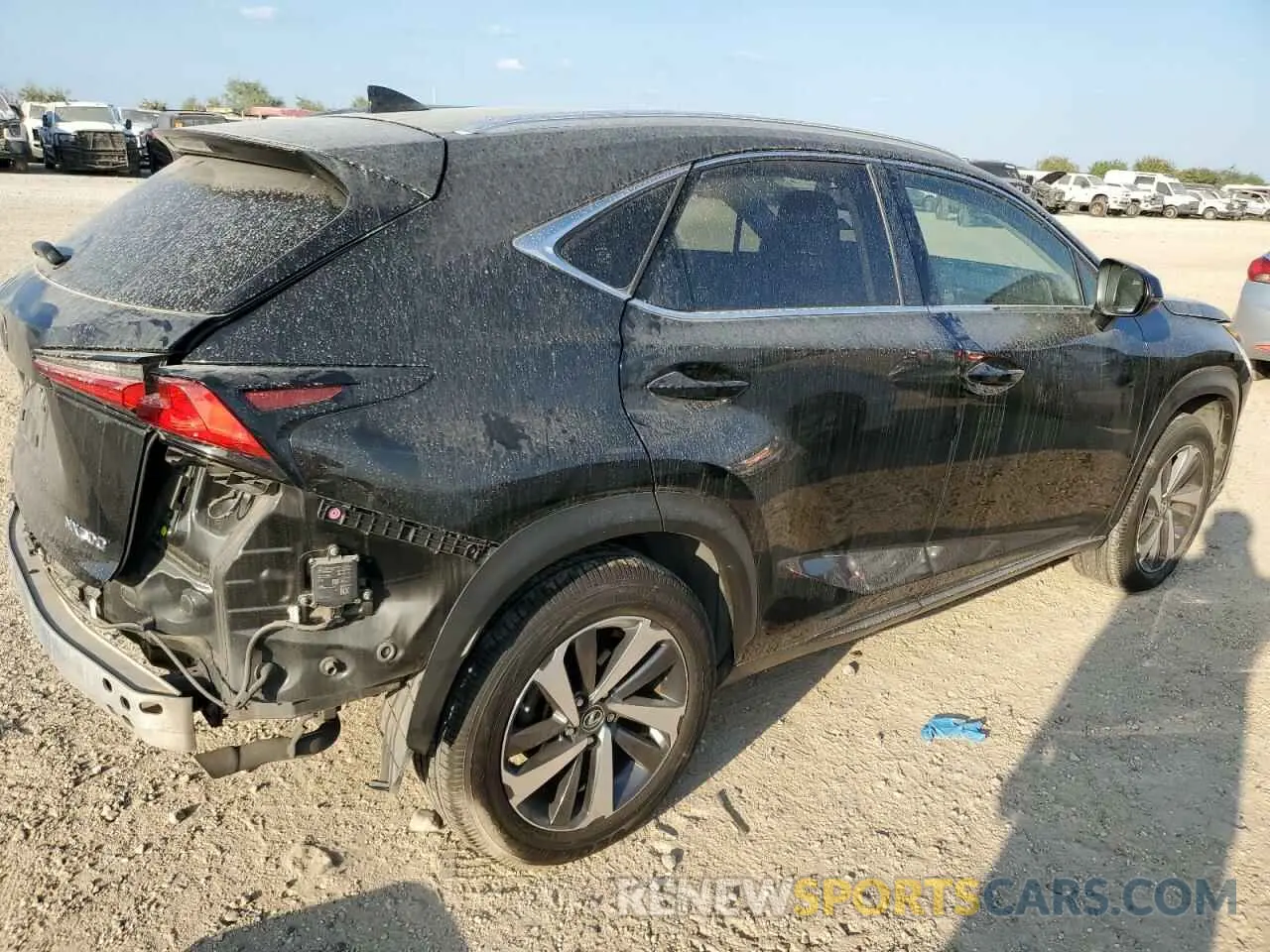 3 fotografías del automóvil dañado JTJYARBZ4K2143392 LEXUS NX 2019