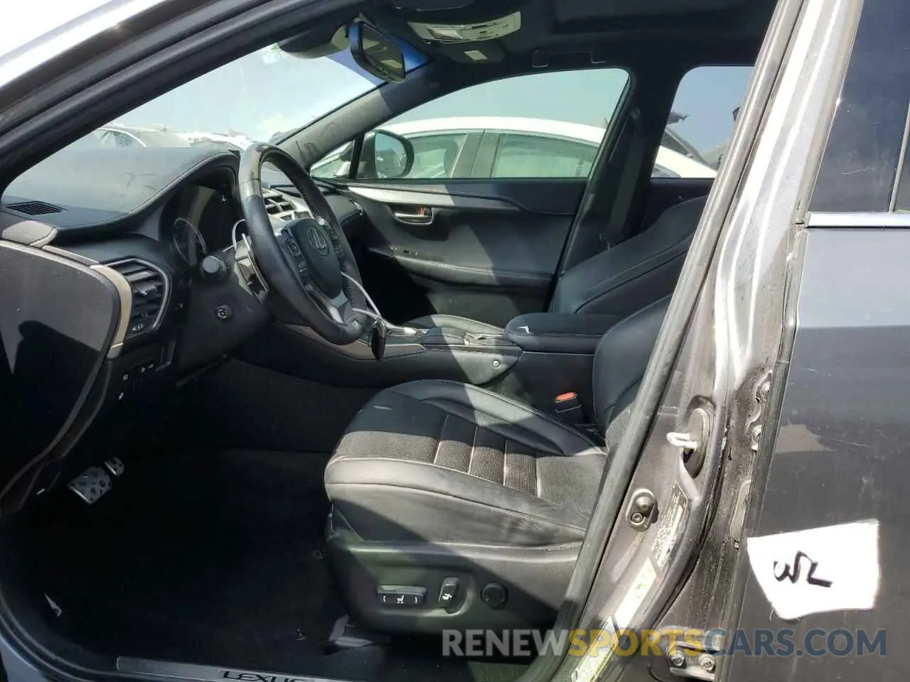 7 fotografías del automóvil dañado JTJYARBZ5K2125290 LEXUS NX 2019