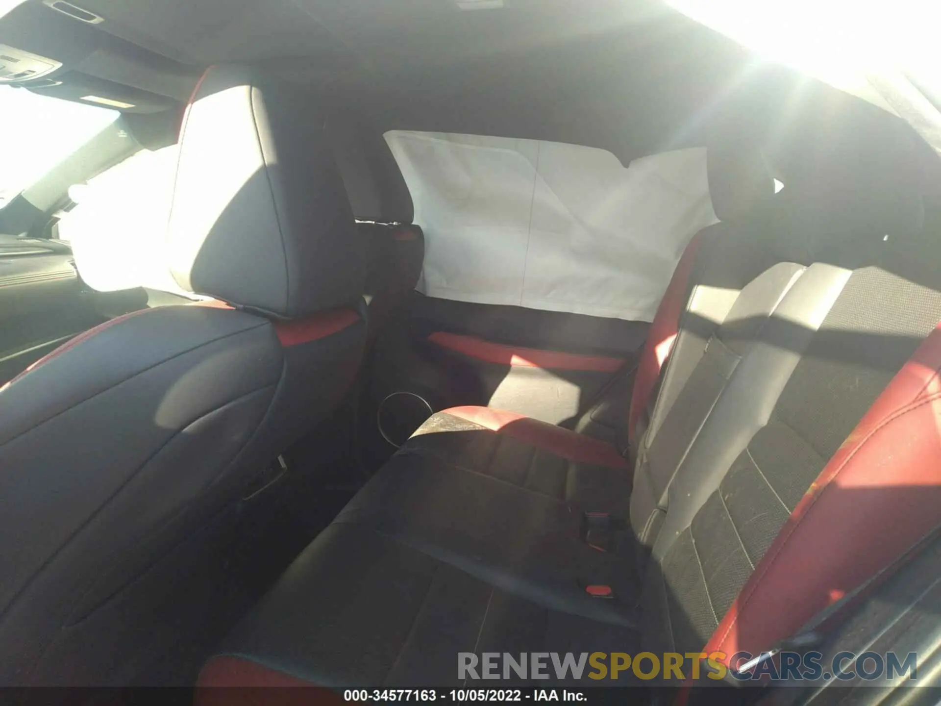 8 fotografías del automóvil dañado JTJYARBZ5K2136998 LEXUS NX 2019