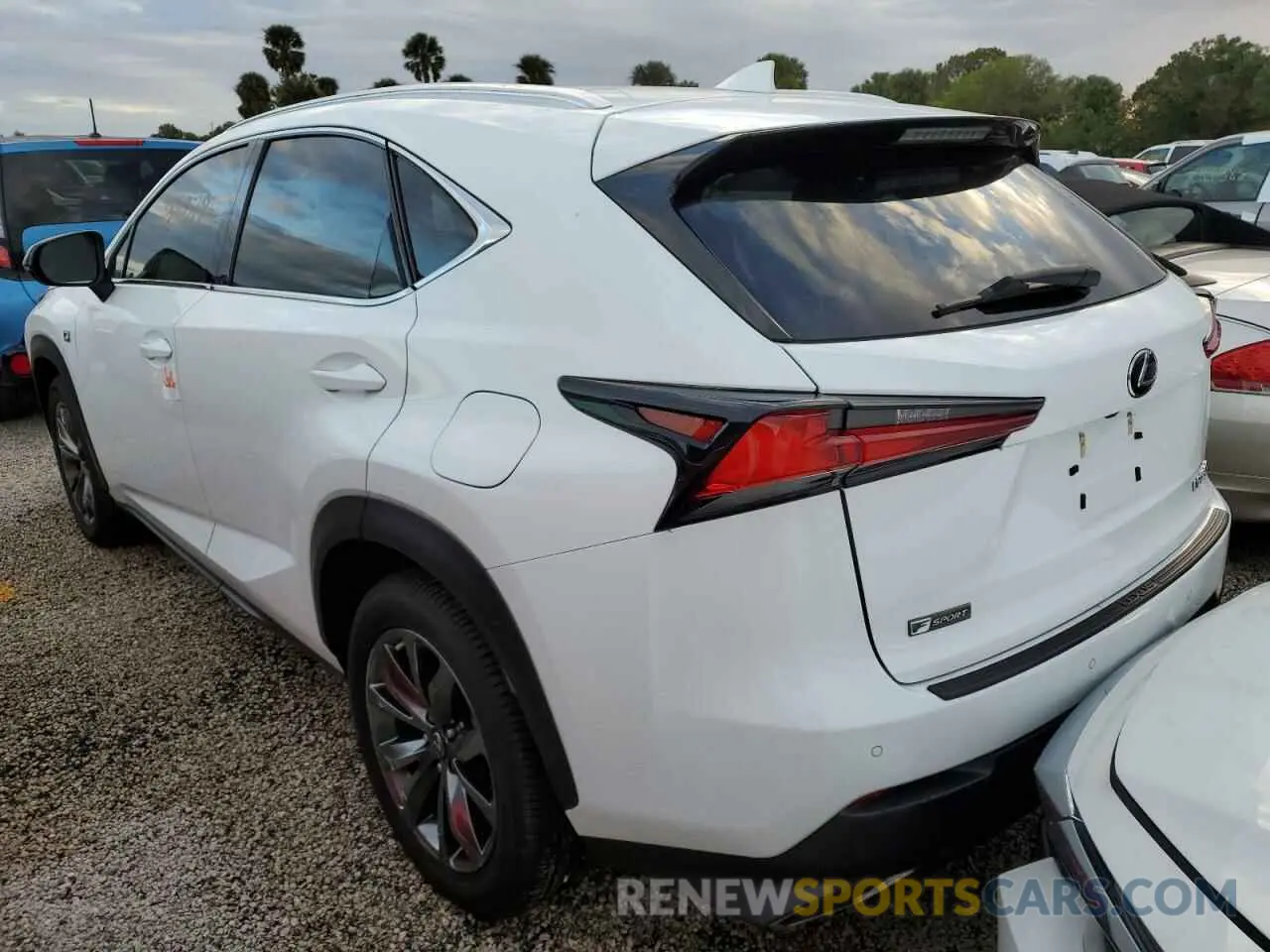 3 fotografías del automóvil dañado JTJYARBZ6K2122074 LEXUS NX 2019